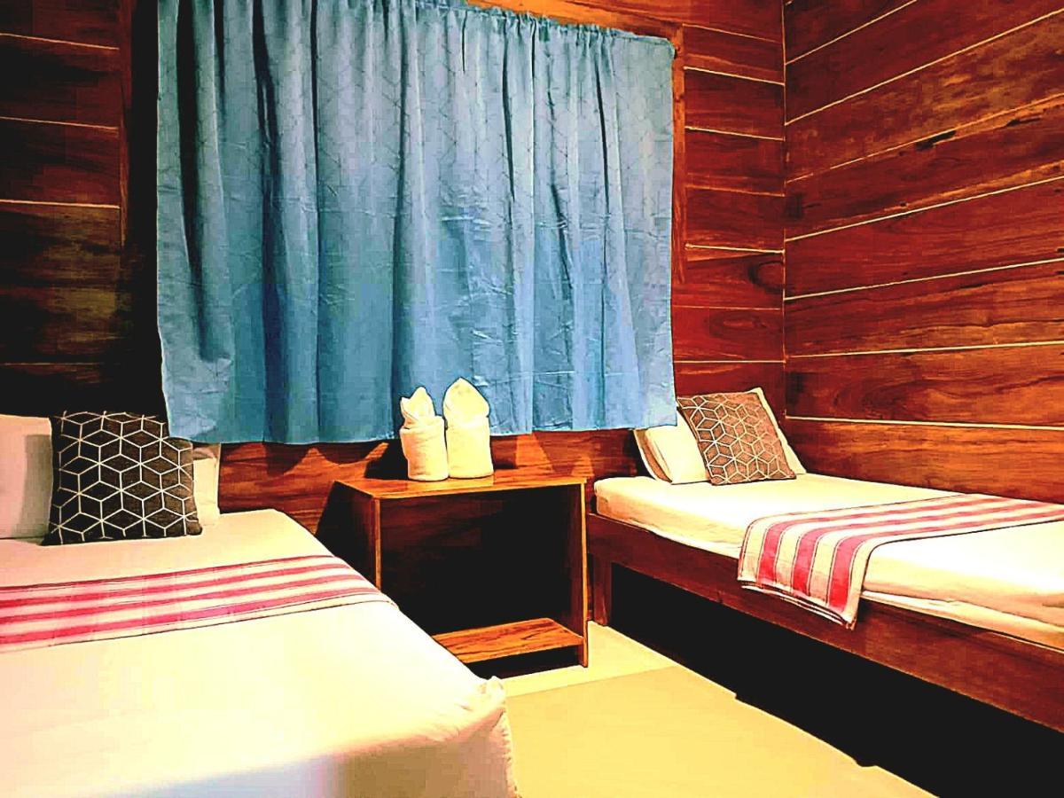 Lady Ghagha Room Rentals San Vicente  Eksteriør billede